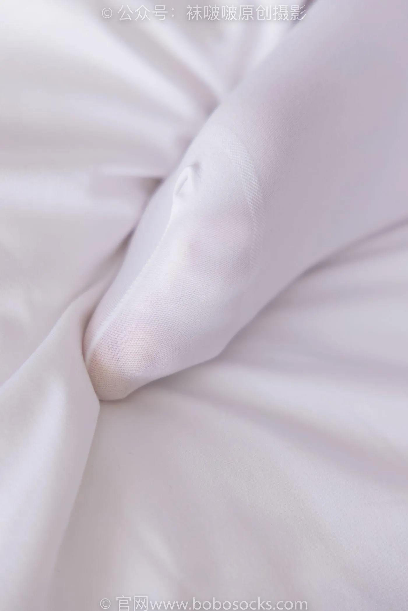 [BoBoSocks袜啵啵]NO.195 小甜豆-黑皮鞋、厚白丝、女仆装 [135P]插图